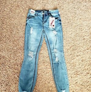 Cropped Flare Ripped Jeans